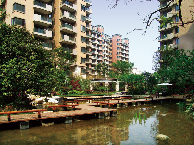 長江紫都噴涂聚氨酯硬泡工程