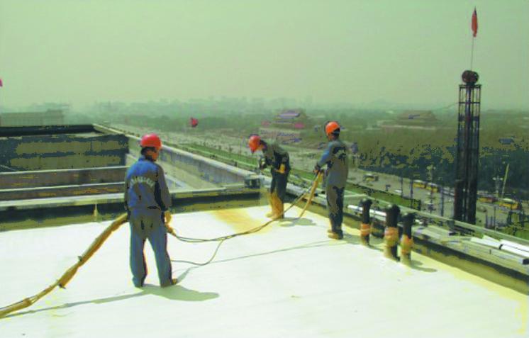 聚氨酯噴涂機的特點和操作技術(shù)